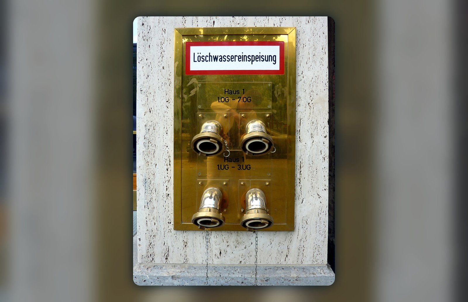 Hydrant and landing valves