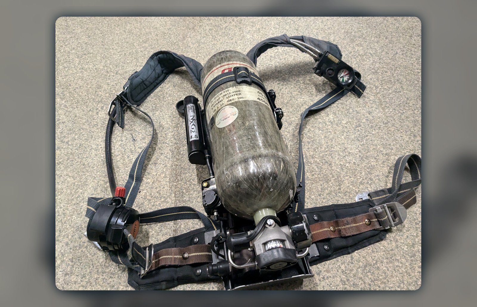 SCBA and emergency escape breathing sets